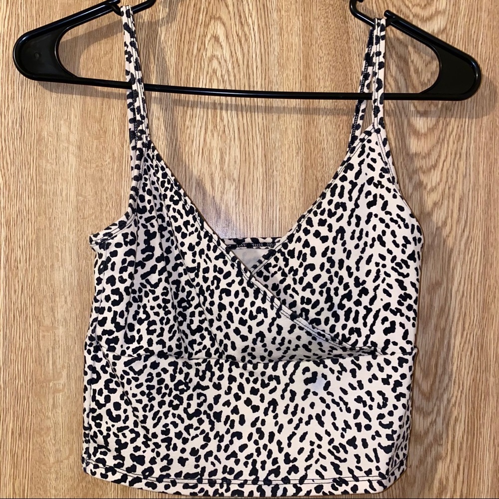 SHEIN Leopard Crop Bralette